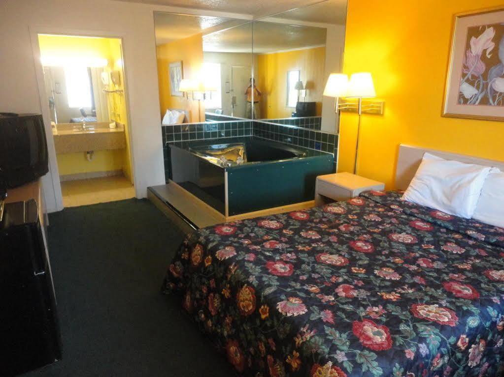 Fairway Inn Bluffton Extérieur photo