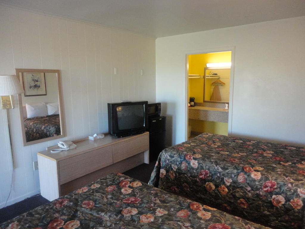 Fairway Inn Bluffton Chambre photo